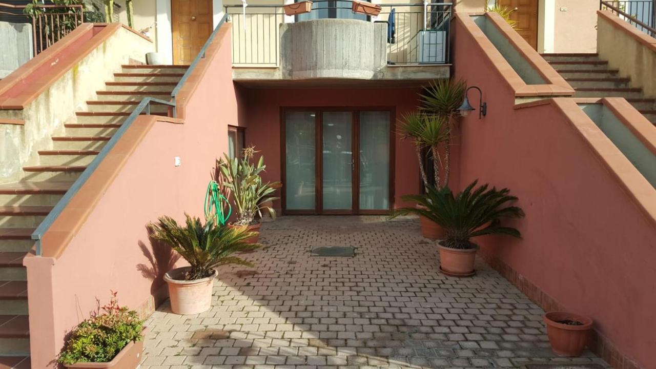 Il Loto Apartment Caltagirone Exterior photo